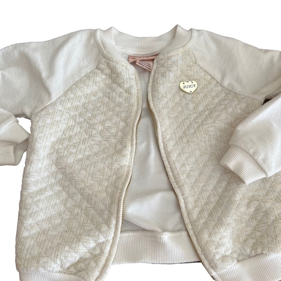 Juicy Couture- Girls Matching Set-Size 4. Color cream and gold - Picture 2 of 8
